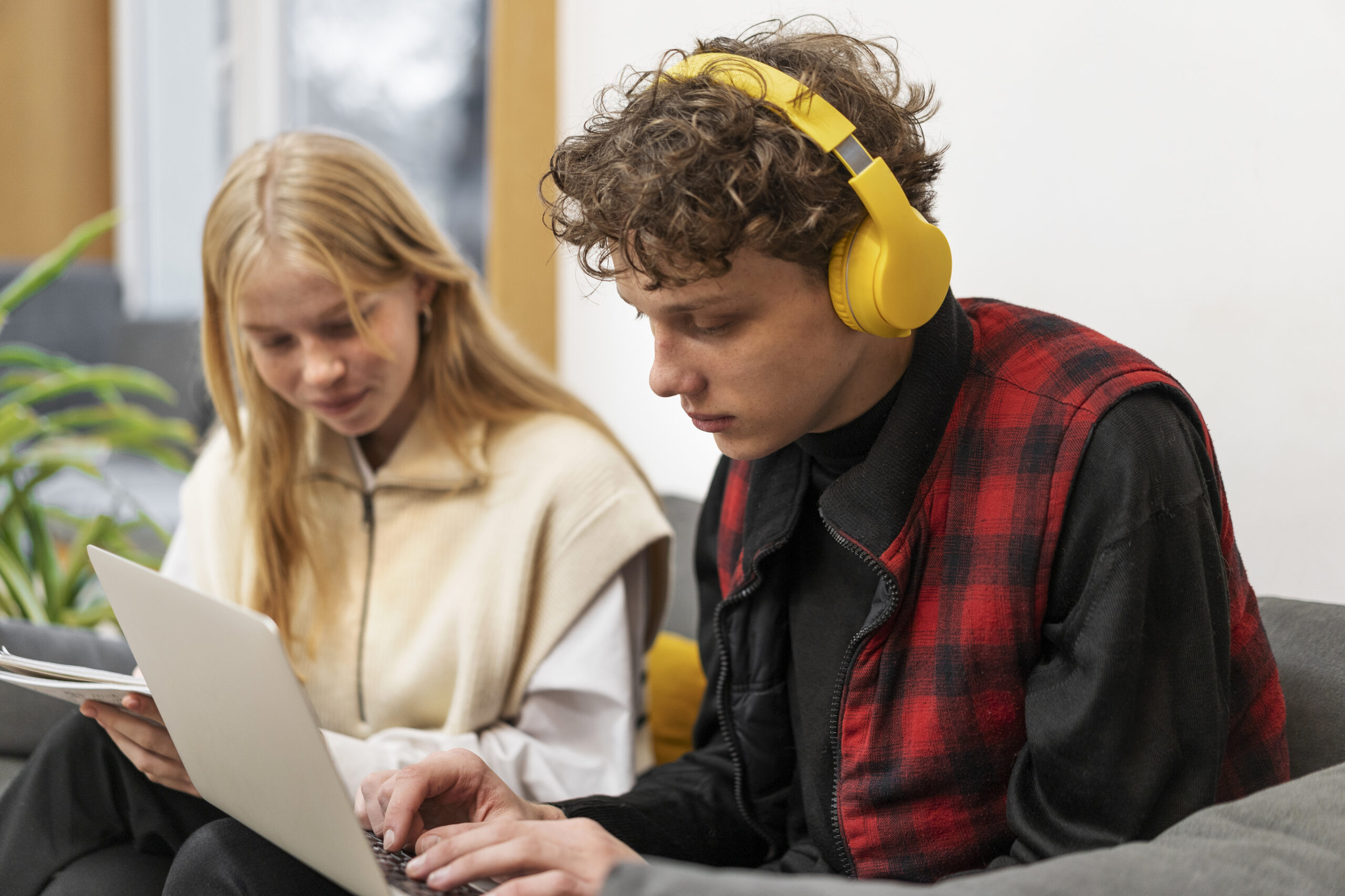 students-working-study-group